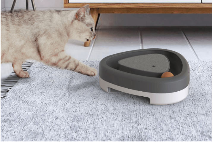 Smart Kitty Spinner - Interactive Electric Cat Toy With Feather Scratcher